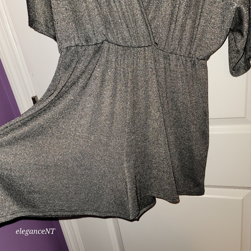 Apricot Lane Silver Shimmer short pant jumpsuit   Sz: M  NWT - Picture 7 of 8